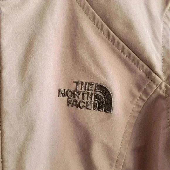 Beautiful! The North Face Soft Purple Color Women's Jacket Size S/P Full Zip - Picture 4 of 12